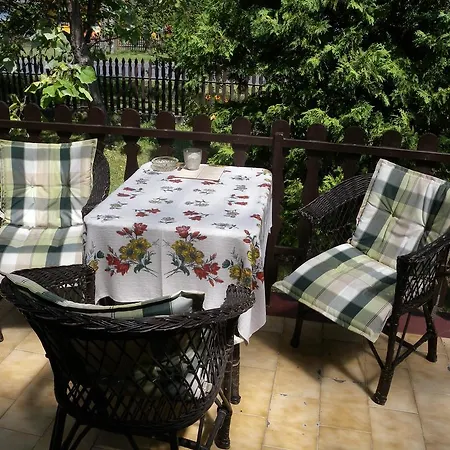 Two-bedroom Holiday In Balatonkeresztur Ii 度假居 *